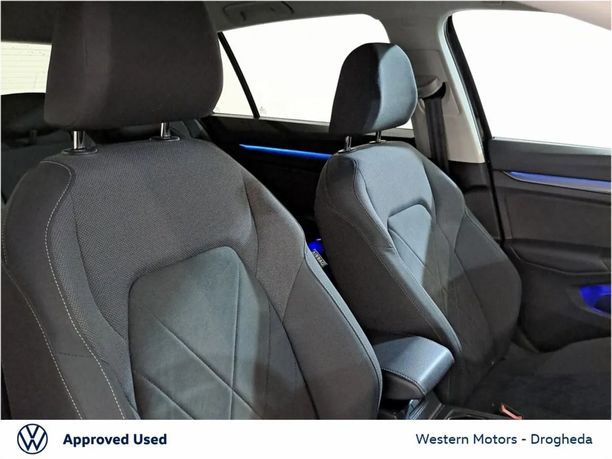 Volkswagen Golf Hatchback, Petrol, 2023, Black