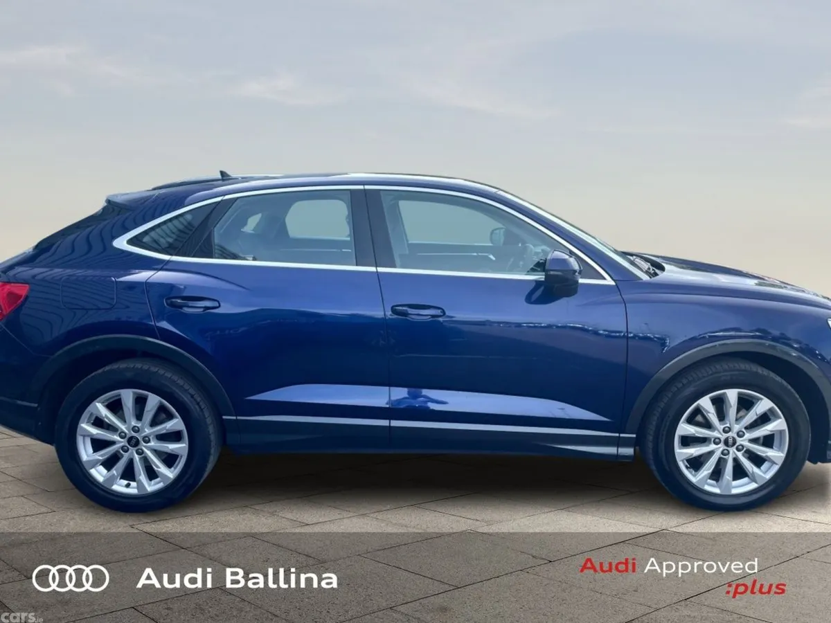 Audi Q3 SUV, Diesel, 2022, Blue