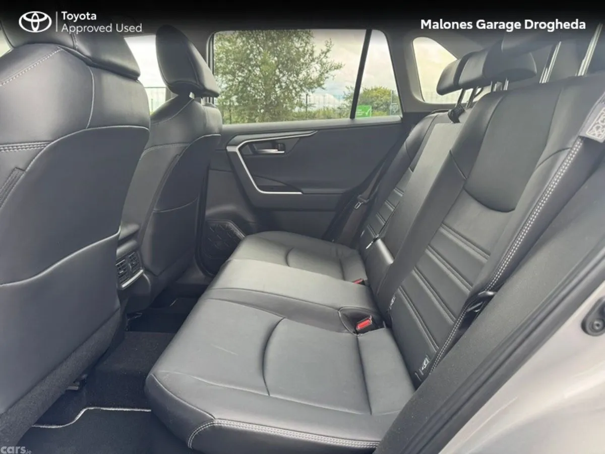 Toyota RAV4 SUV, Petrol Hybrid, 2023, Black