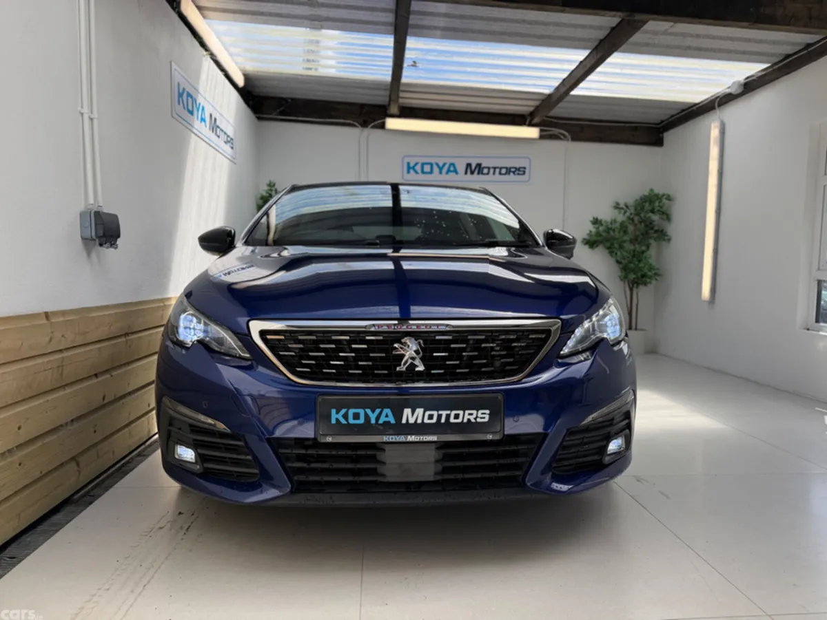 Peugeot 308 Hatchback, Diesel, 2019, Blue