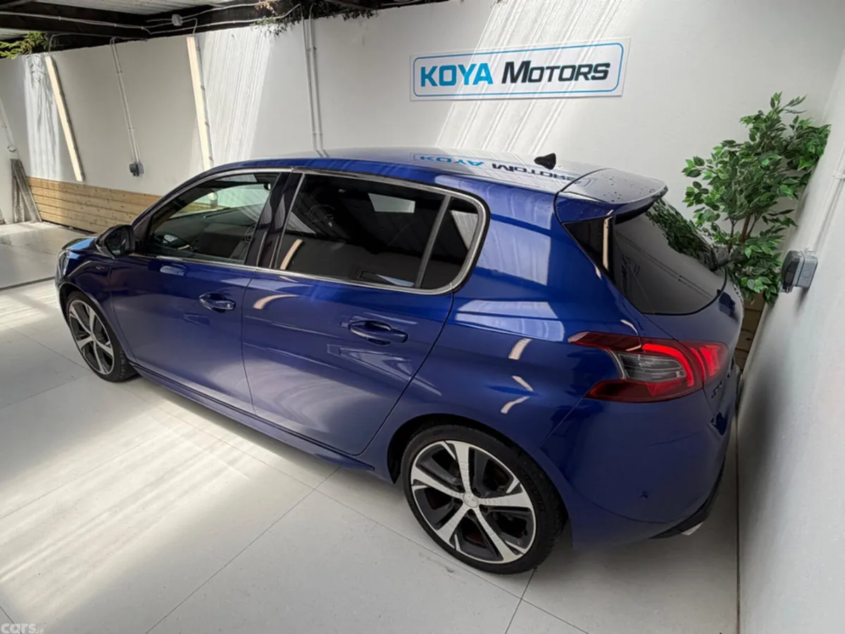 Peugeot 308 Hatchback, Diesel, 2019, Blue