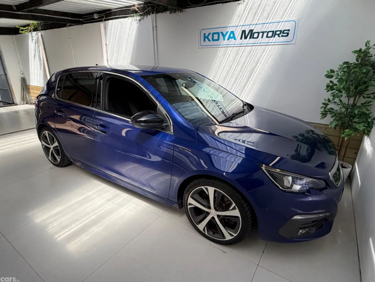 Peugeot 308 Hatchback, Diesel, 2019, Blue