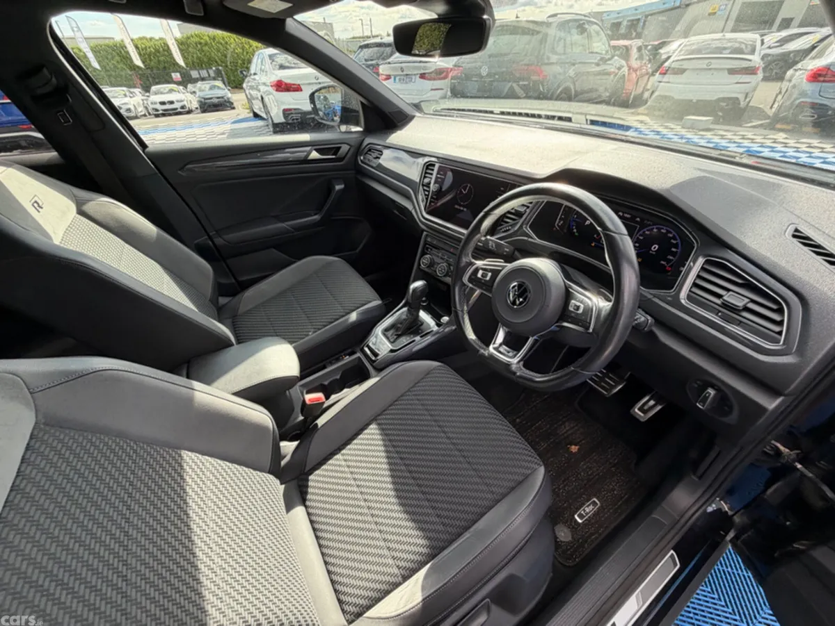 Volkswagen T-Roc SUV, Diesel, 2021, Black