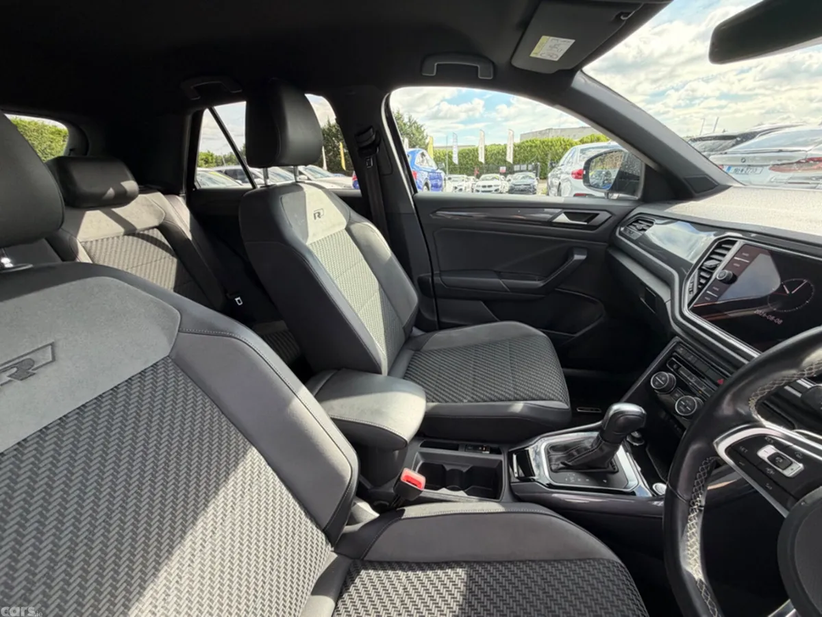 Volkswagen T-Roc SUV, Diesel, 2021, Black