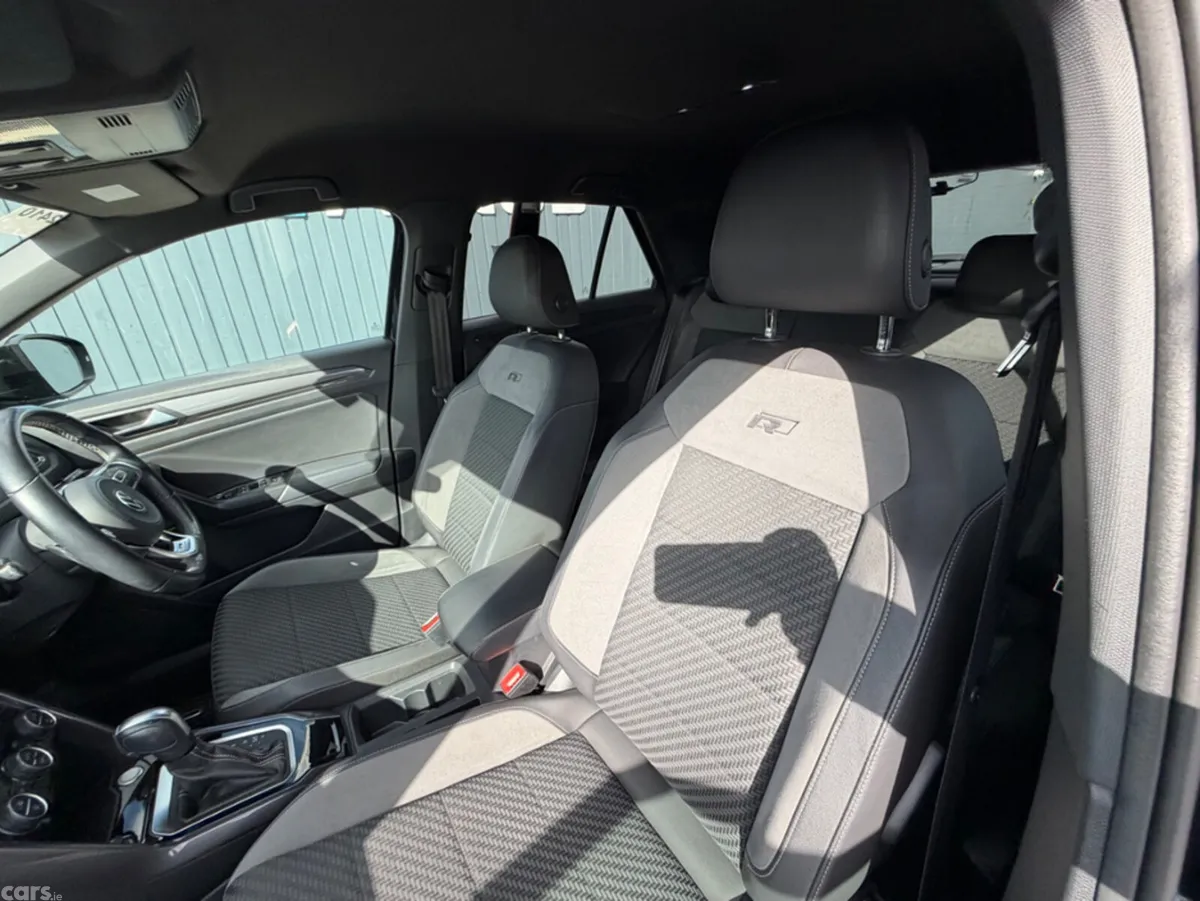 Volkswagen T-Roc SUV, Diesel, 2021, Black