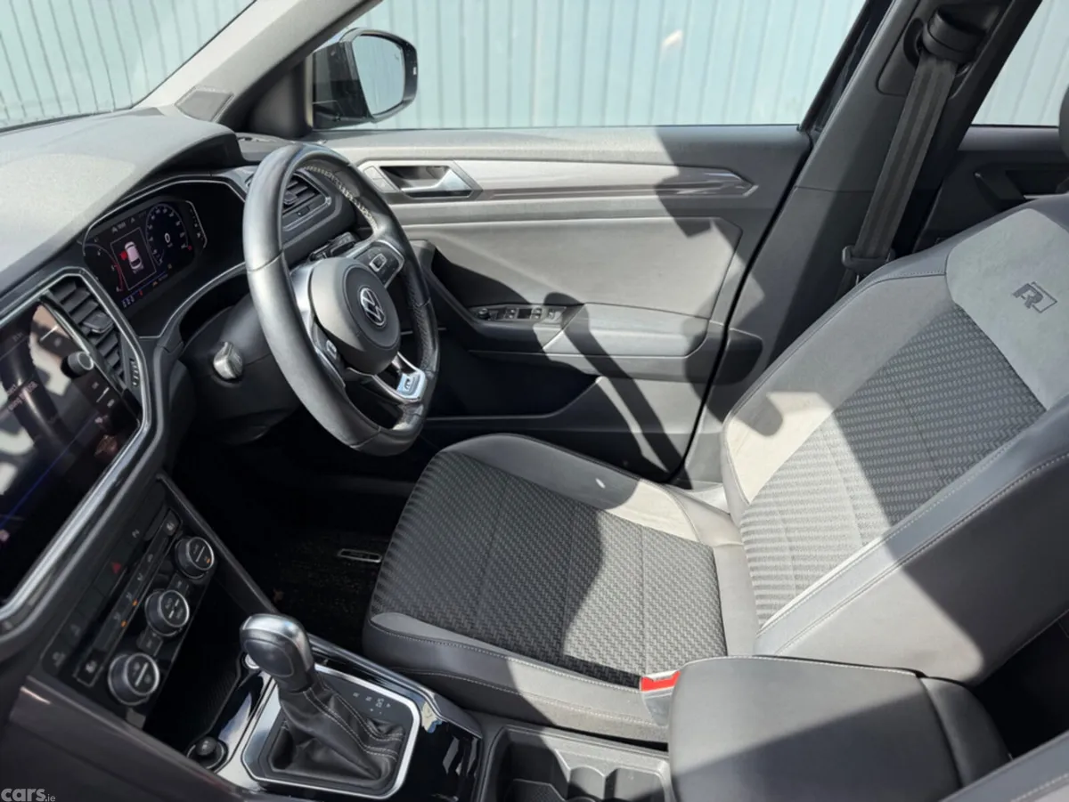 Volkswagen T-Roc SUV, Diesel, 2021, Black