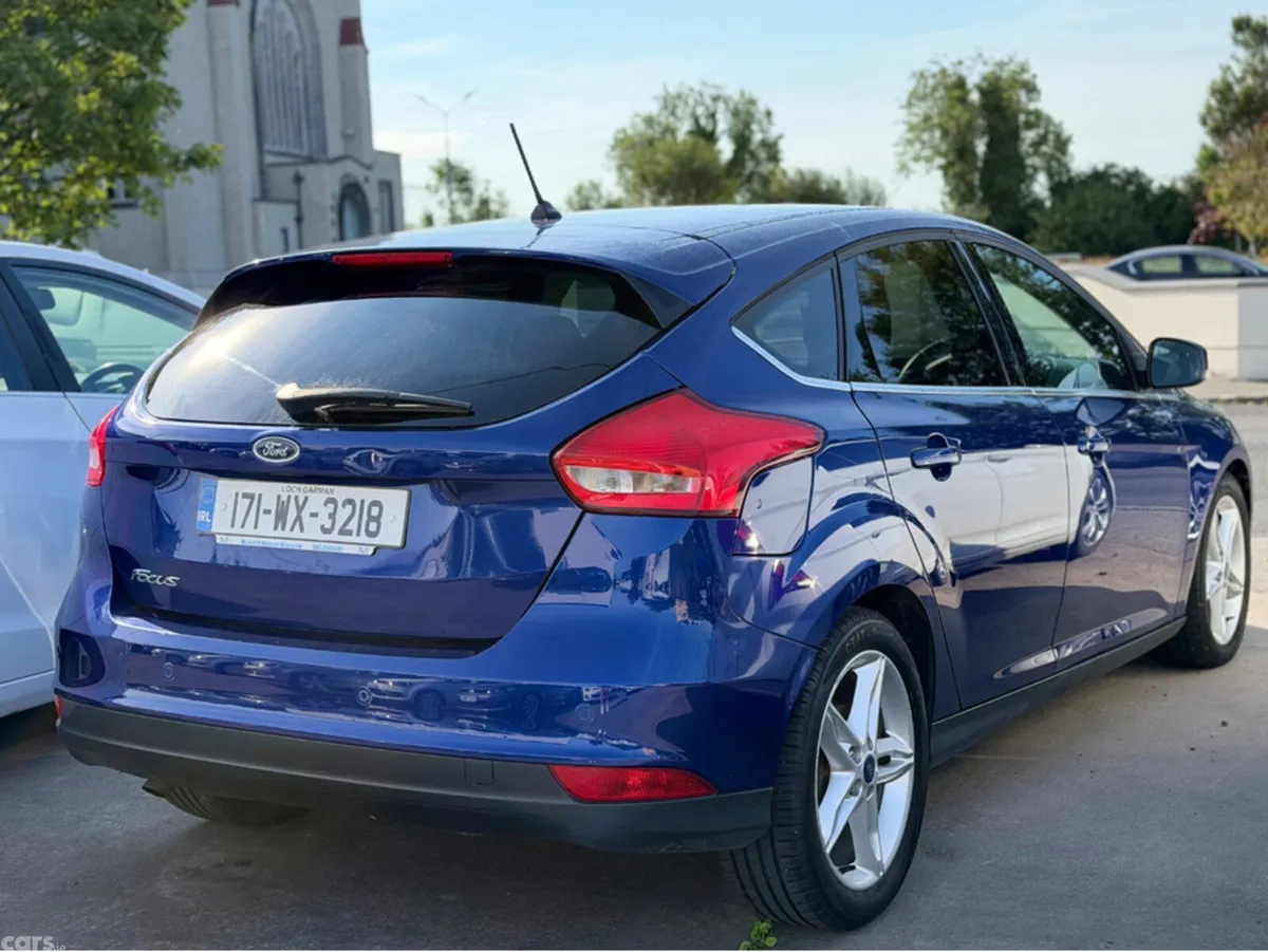 Ford Focus Hatchback, Diesel, 2017, Blue