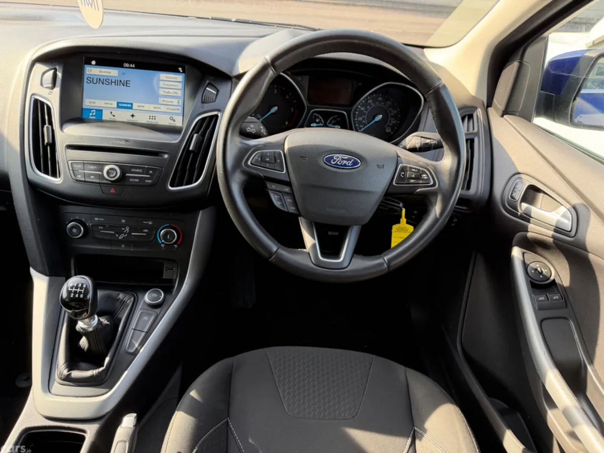 Ford Focus Hatchback, Diesel, 2017, Blue