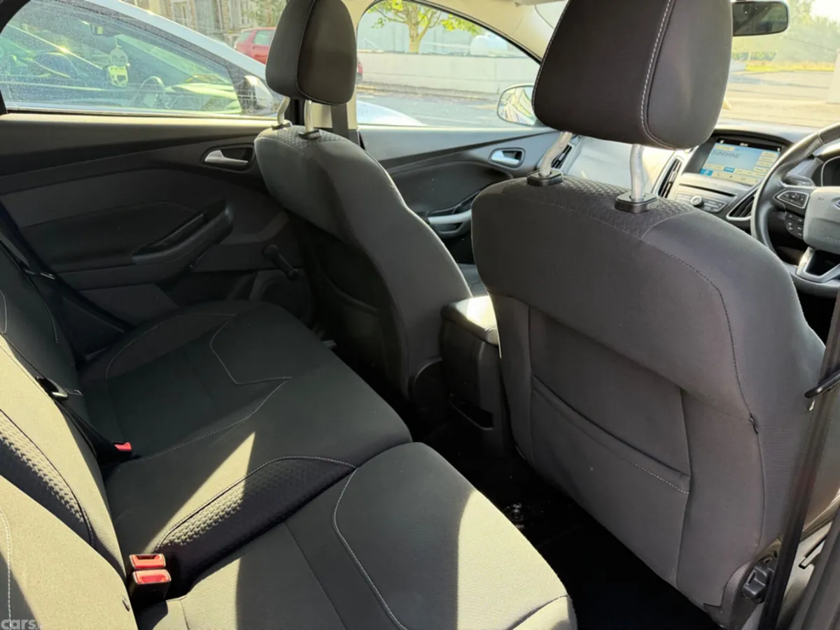 Ford Focus Hatchback, Diesel, 2017, Blue