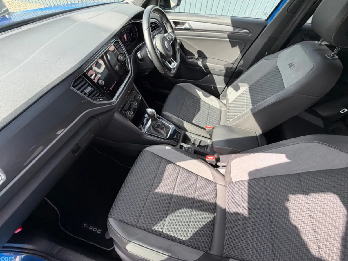 Volkswagen T-Roc SUV, Diesel, 2021, Blue