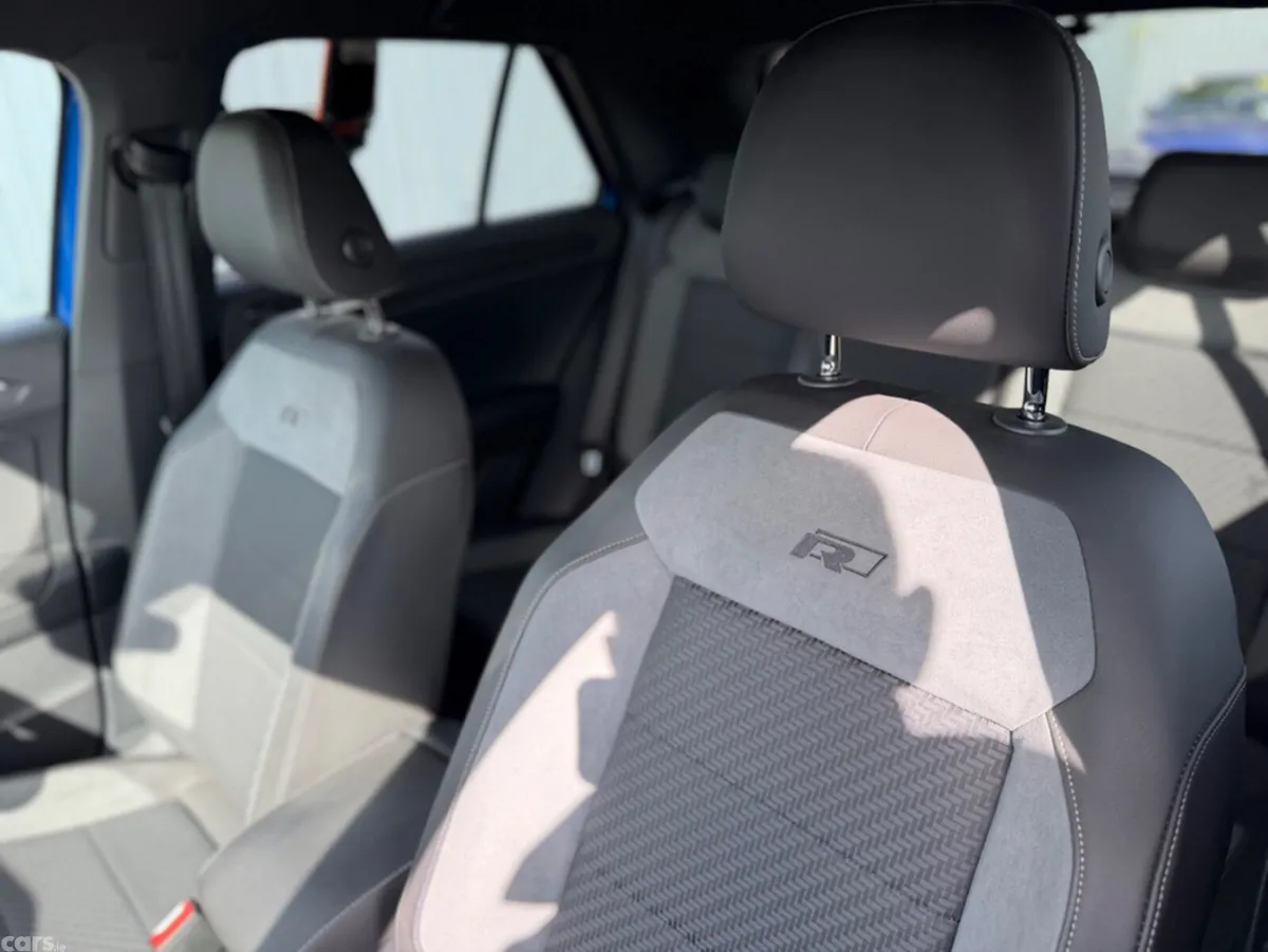 Volkswagen T-Roc SUV, Diesel, 2021, Blue