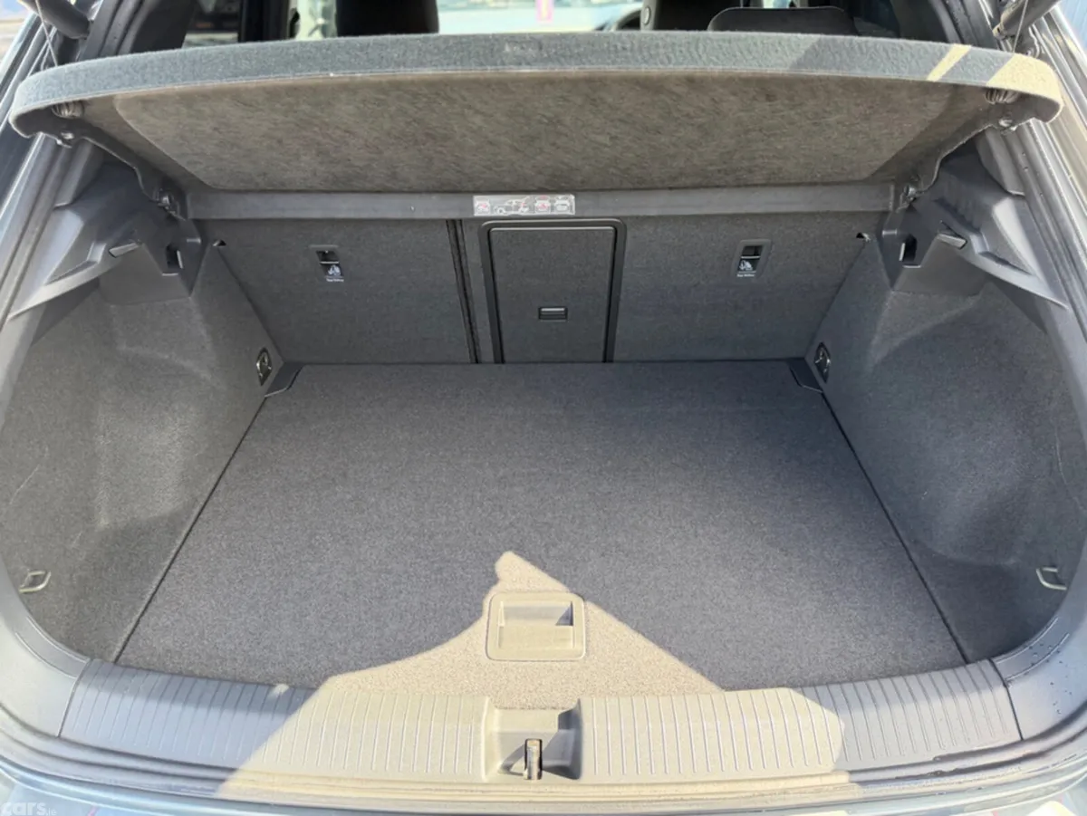 Volkswagen T-Roc SUV, Diesel, 2021, Grey