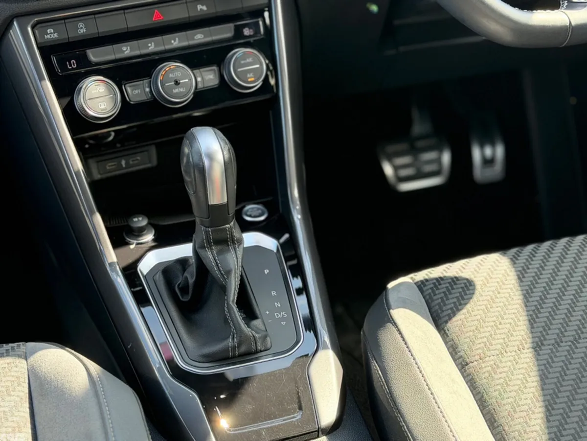 Volkswagen T-Roc SUV, Diesel, 2021, Grey