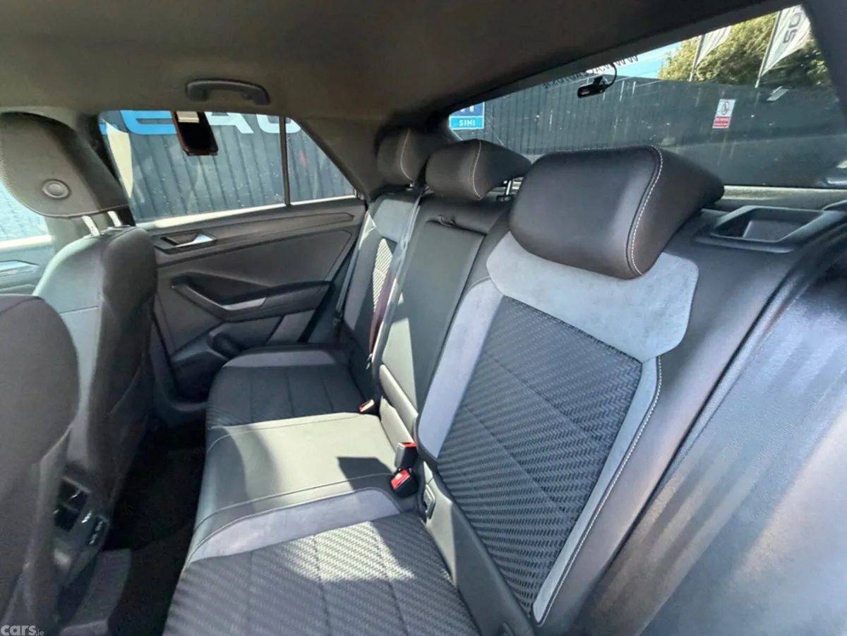 Volkswagen T-Roc SUV, Diesel, 2021, Grey