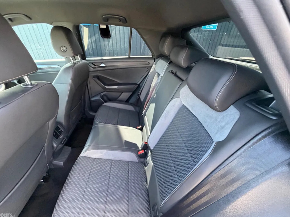 Volkswagen T-Roc SUV, Diesel, 2021, Grey
