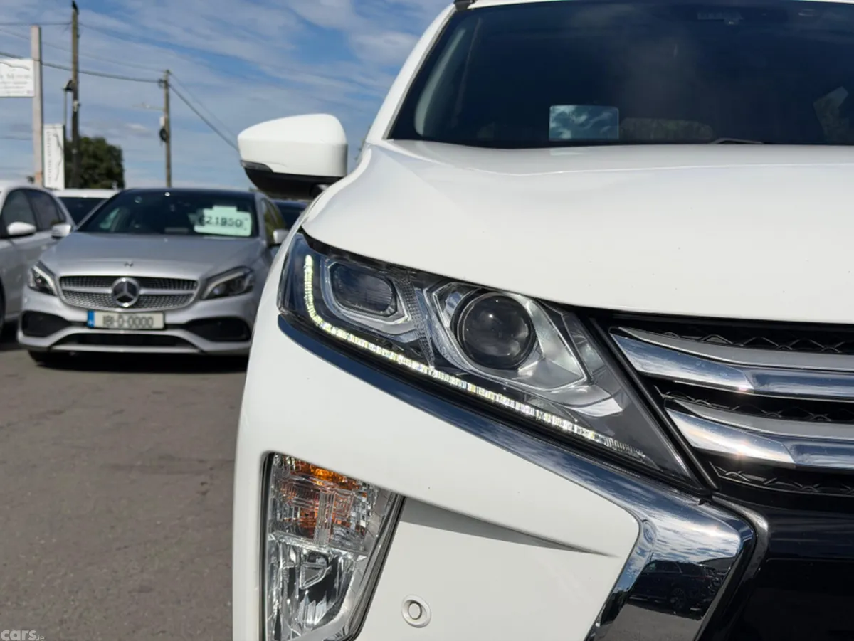 Mitsubishi Eclipse Cross SUV, Petrol, 2019, White