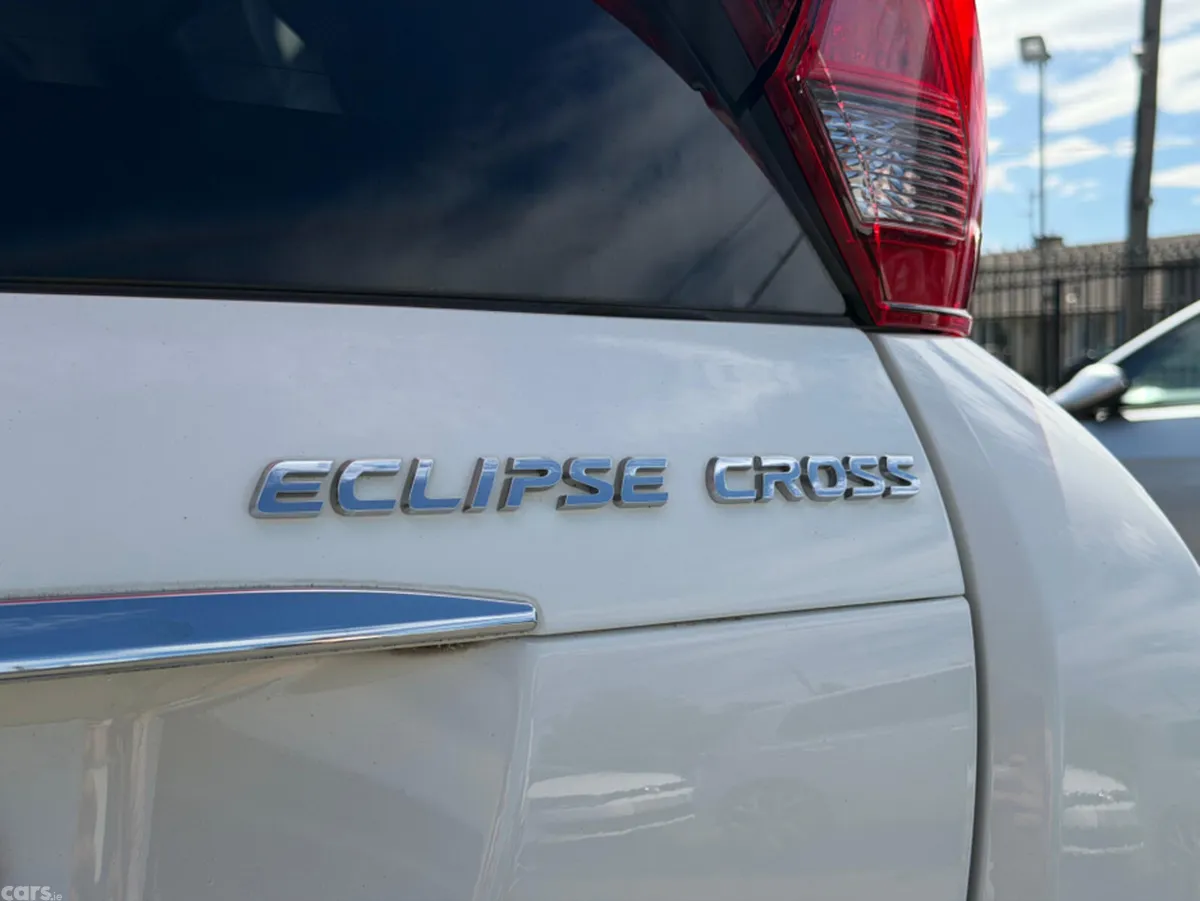 Mitsubishi Eclipse Cross SUV, Petrol, 2019, White