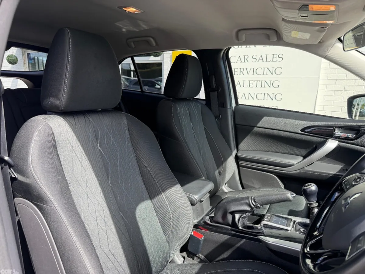 Mitsubishi Eclipse Cross SUV, Petrol, 2019, White