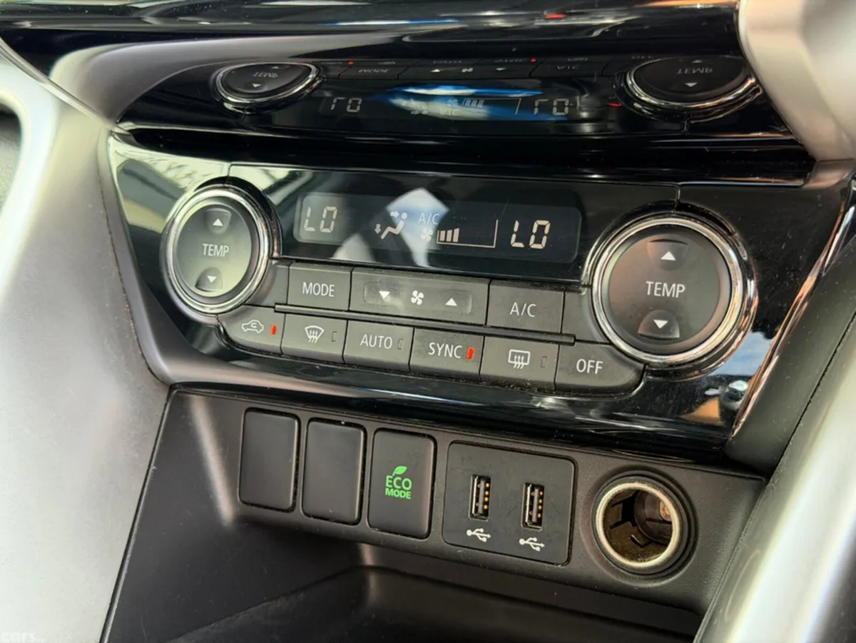 Mitsubishi Eclipse Cross SUV, Petrol, 2019, White
