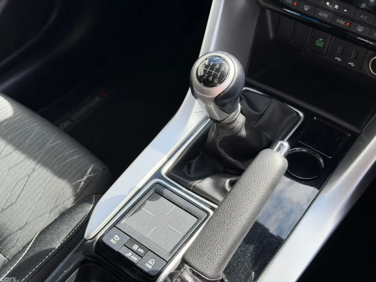 Mitsubishi Eclipse Cross SUV, Petrol, 2019, White