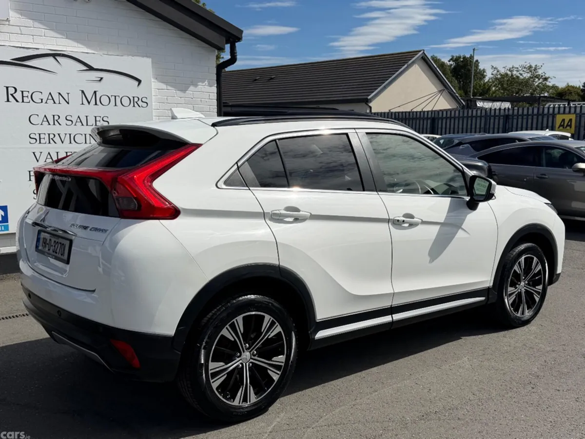 Mitsubishi Eclipse Cross SUV, Petrol, 2019, White