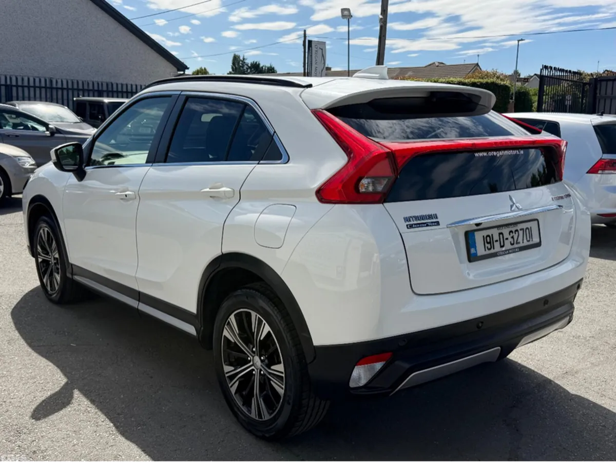 Mitsubishi Eclipse Cross SUV, Petrol, 2019, White
