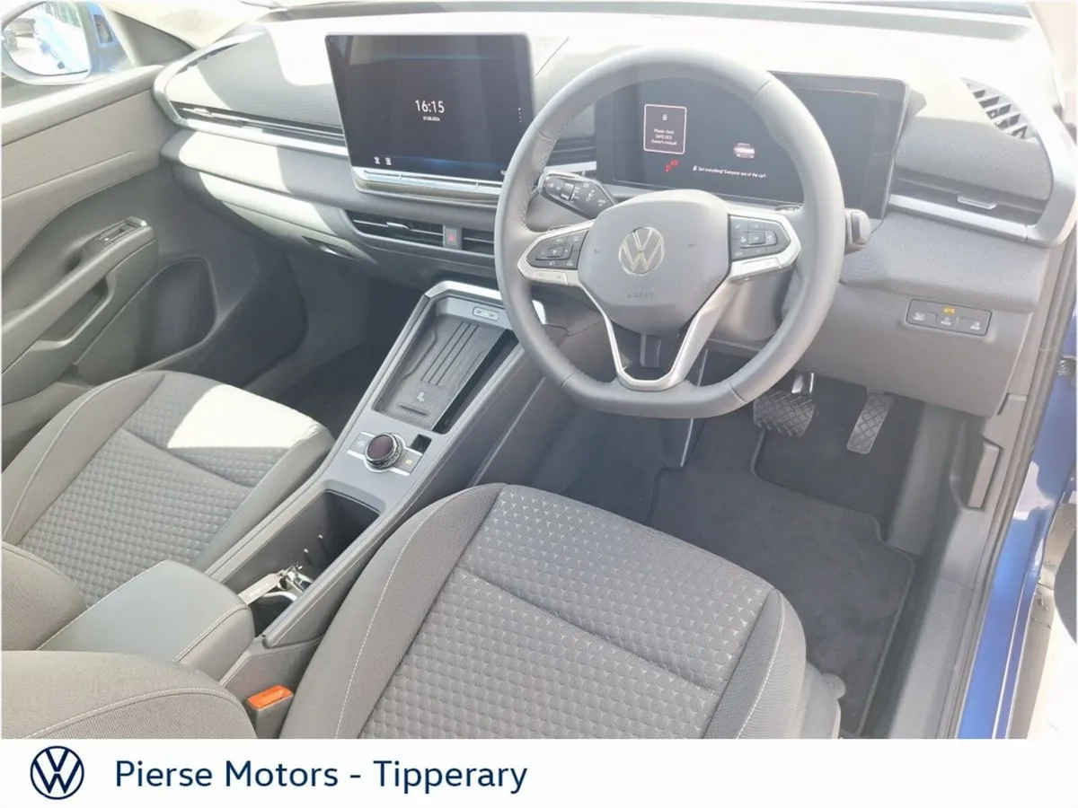 Volkswagen T-Roc SUV, Petrol, 2026, Blue