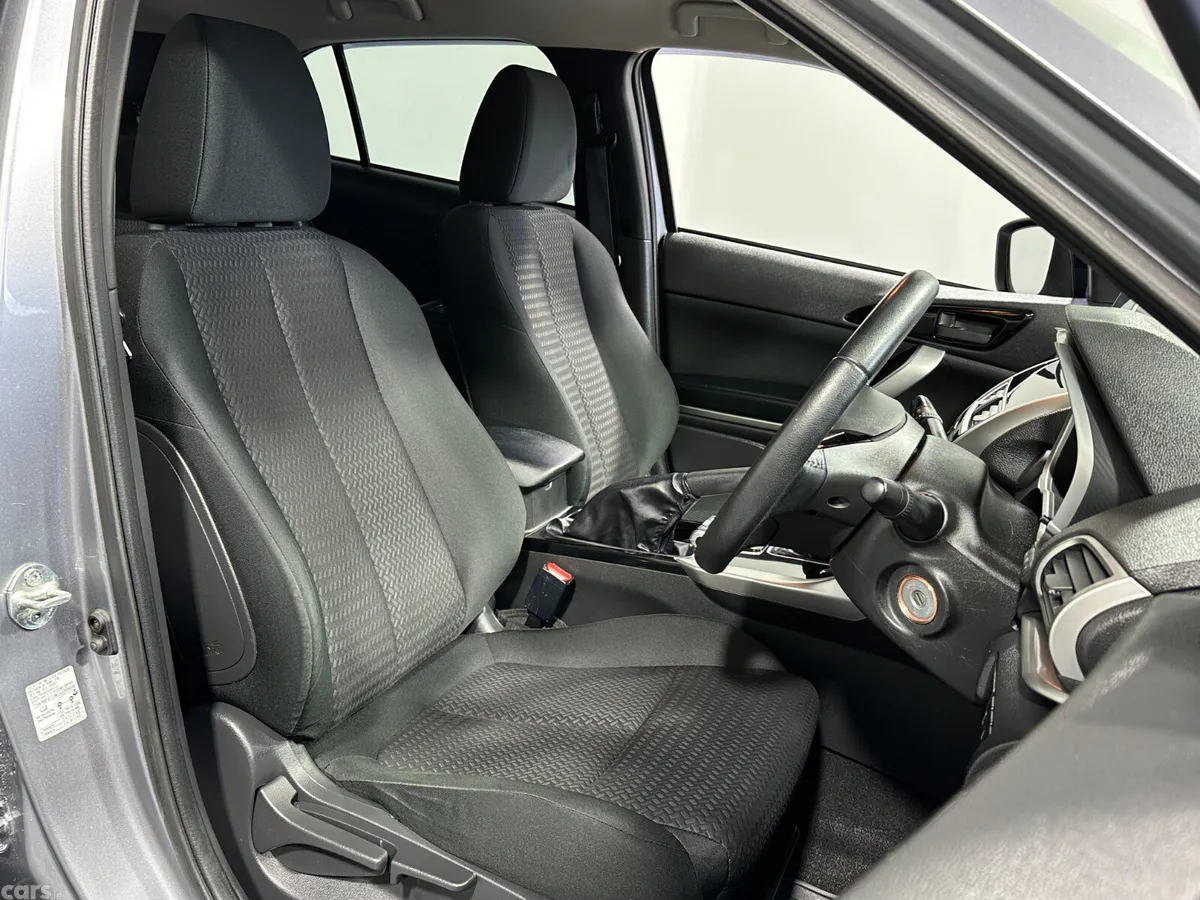 Mitsubishi Eclipse Cross Estate/Jeep, Petrol, 2018, Grey