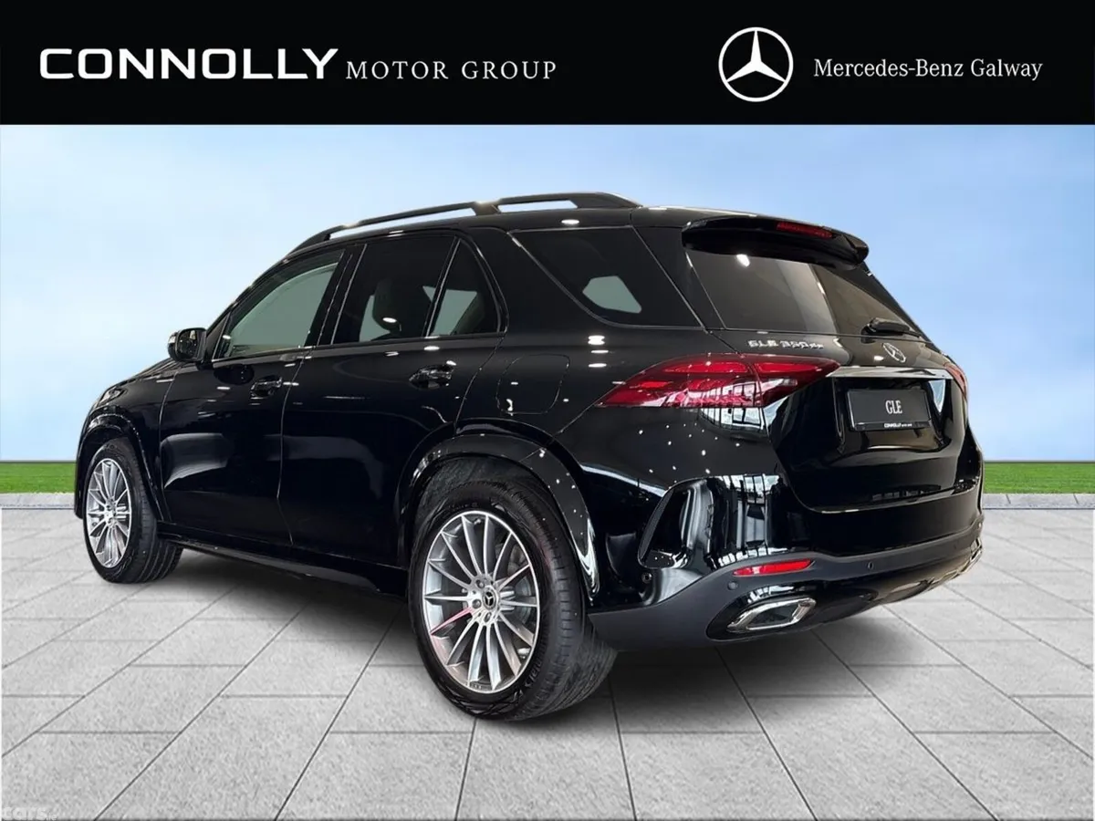 Mercedes-Benz GLE SUV, Diesel Plug-in Hybrid, 2027, Black