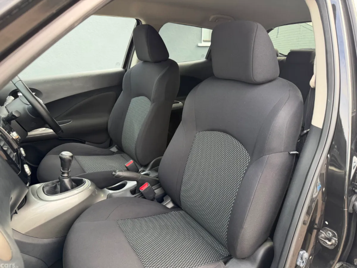 Nissan Juke Hatchback, Petrol, 2014, Black