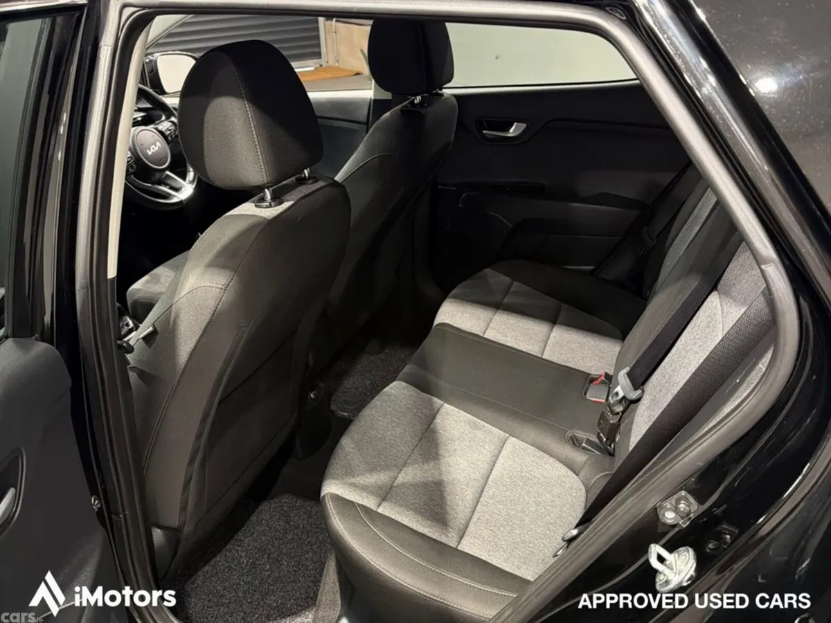 Kia Stonic Estate, Petrol, 2022, Black