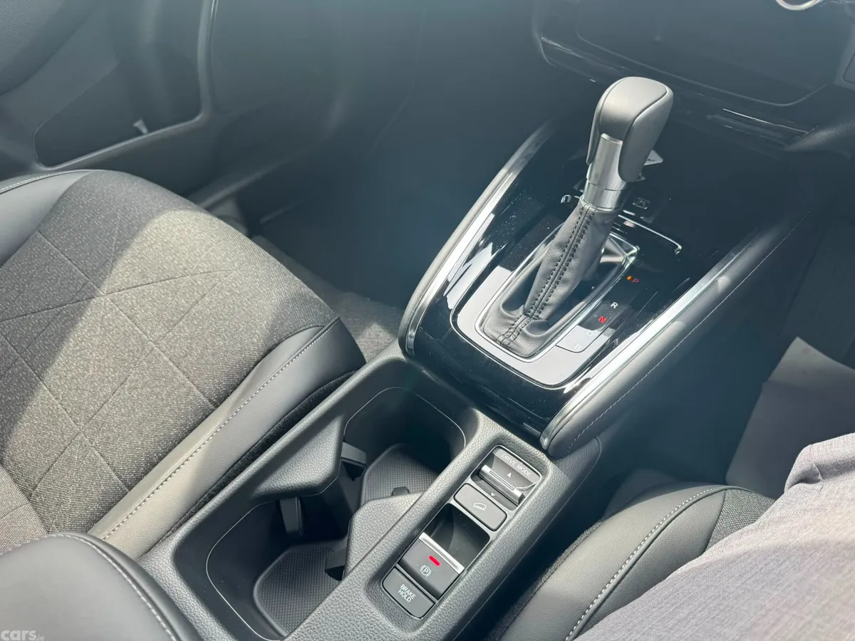 Honda HR-V Hatchback, Petrol Hybrid, 2026, Blue
