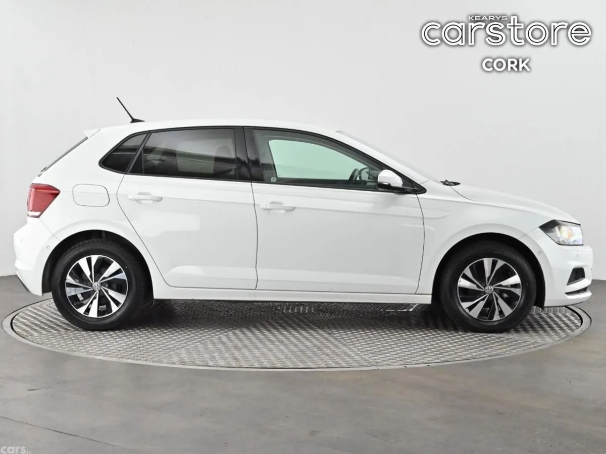 Volkswagen Polo Hatchback, Petrol, 2019, White