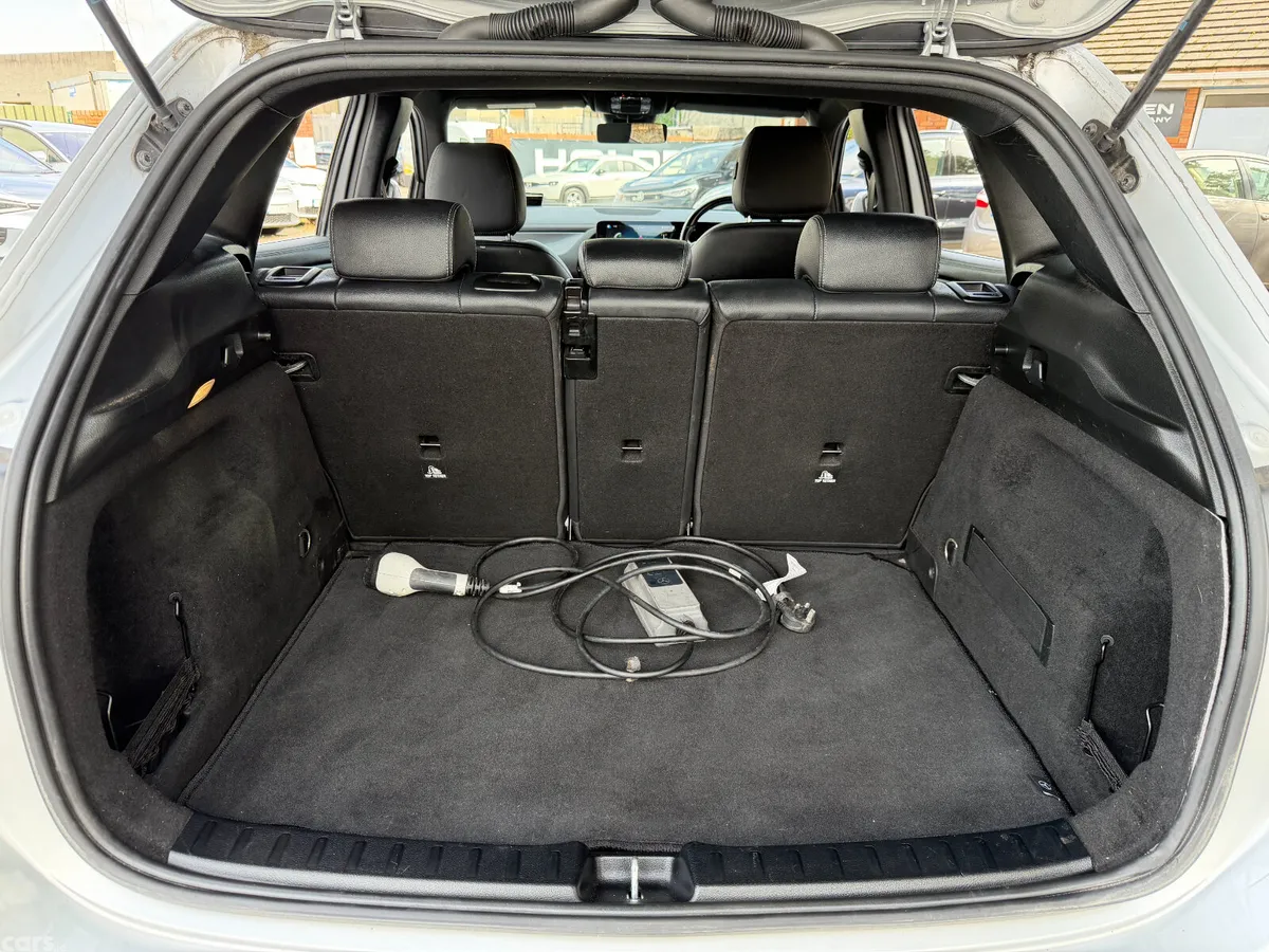 Mercedes-Benz GLA SUV, Petrol Plug-in Hybrid, 2021, Silver