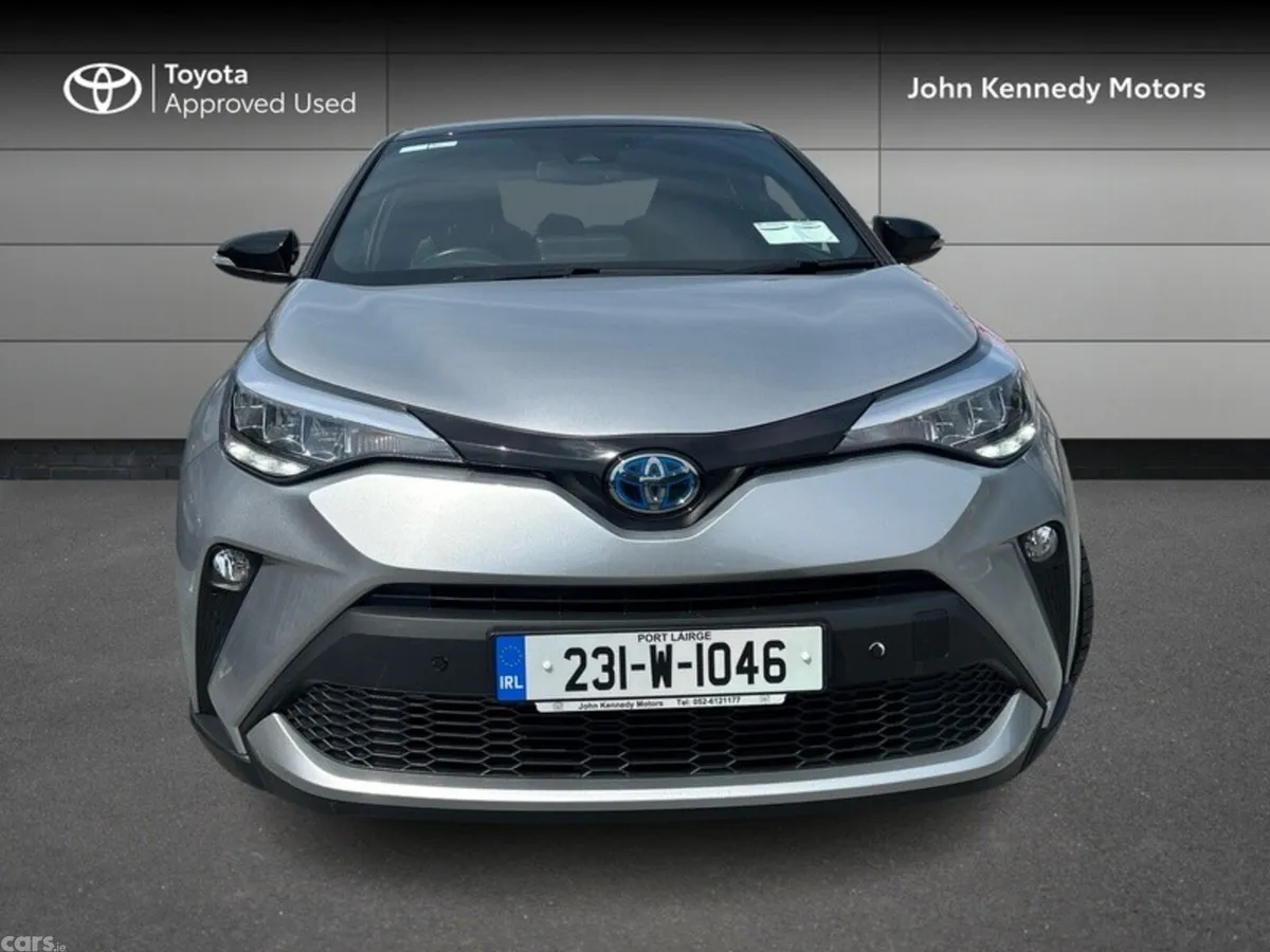 Toyota C-HR SUV, Petrol Hybrid, 2023, Silver