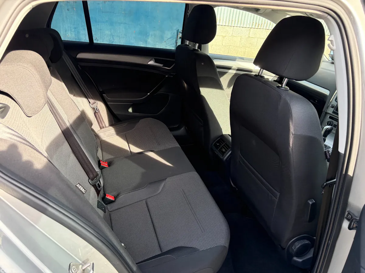 Volkswagen Golf Hatchback, Petrol, 2015, Grey