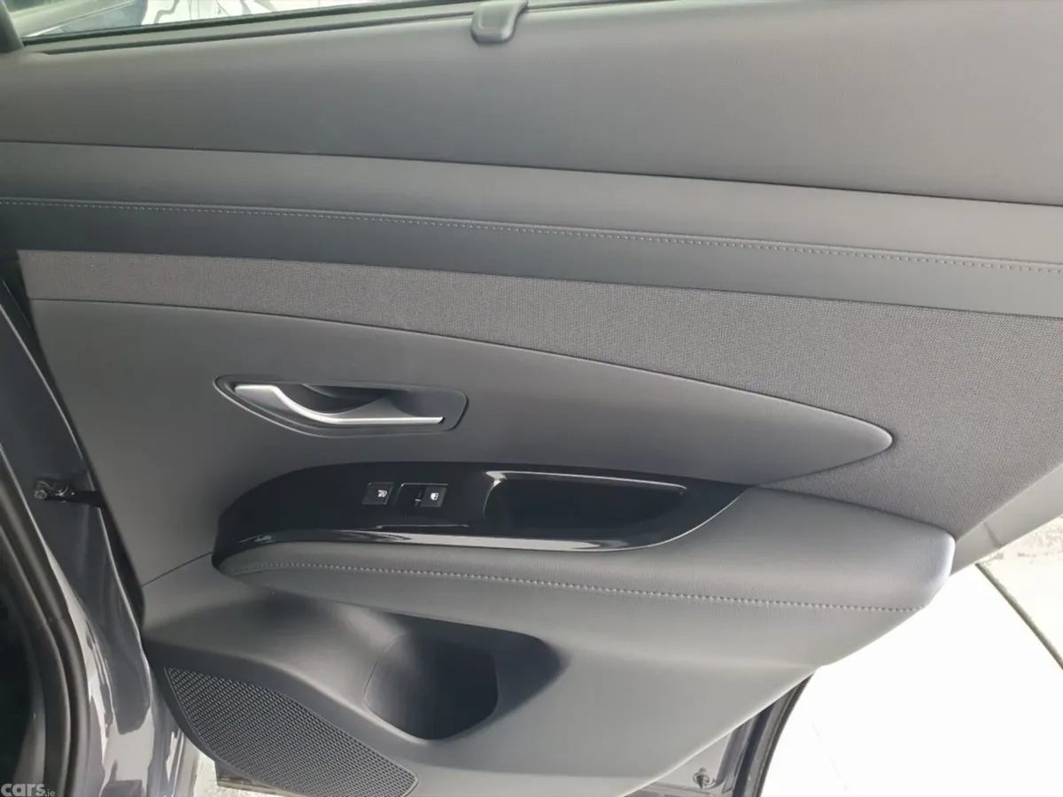 Hyundai Tucson SUV, Petrol Plug-in Hybrid, 2026, Grey