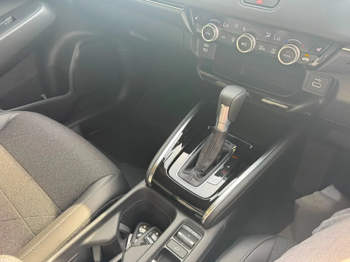 Honda HR-V Hatchback, Petrol Hybrid, 2026, Red