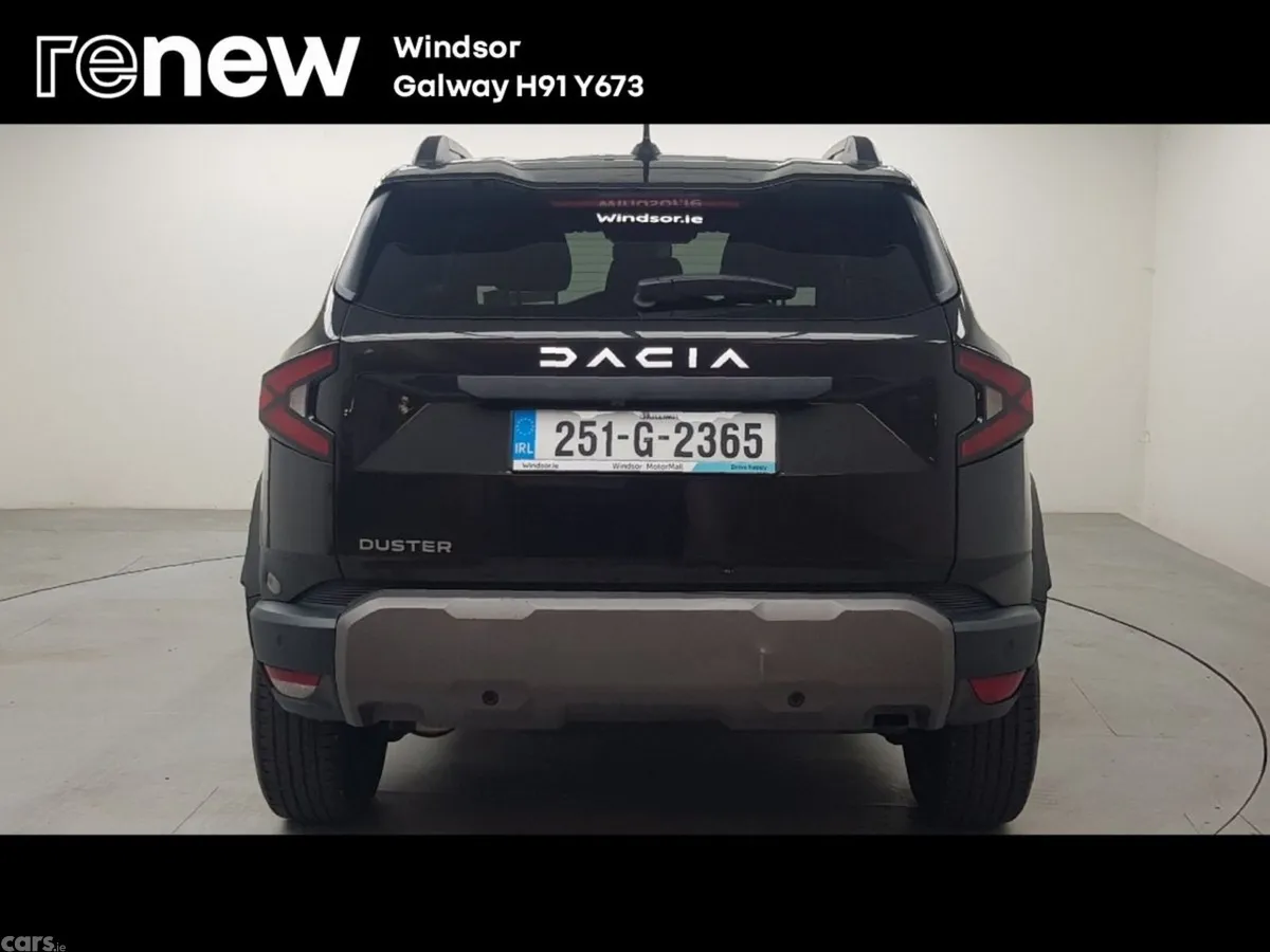 Dacia Duster SUV, Petrol Hybrid, 2025, Black