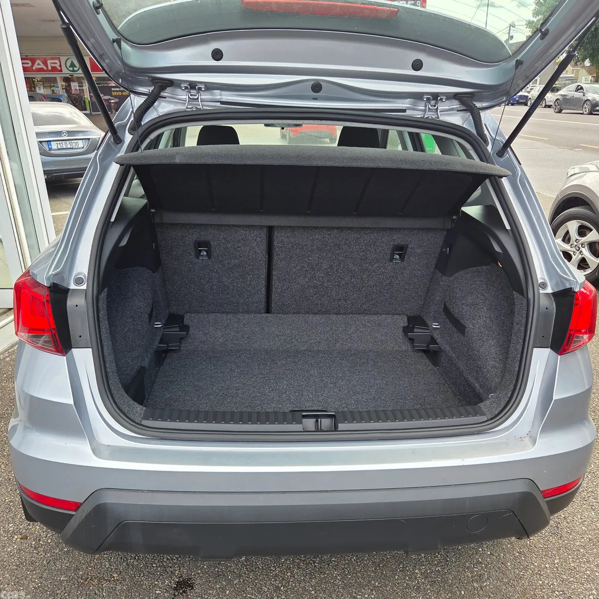 SEAT Arona SUV, Petrol, 2018, Grey