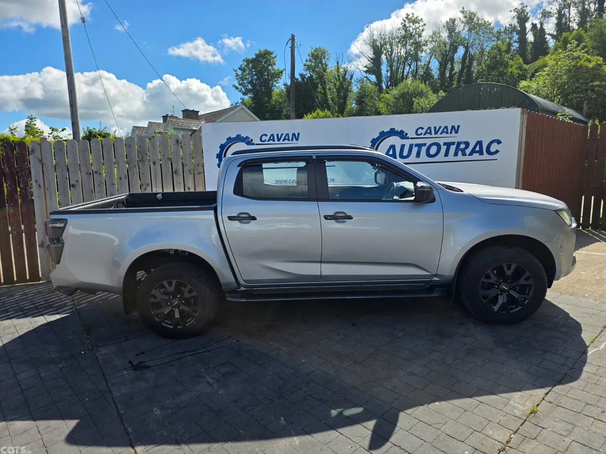 Isuzu D-Max Pick Up, Diesel, 2025, Silver