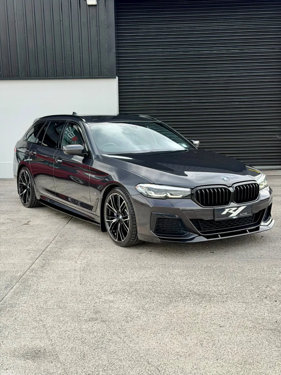 BMW 5-Series Estate, Diesel, 2021, Grey