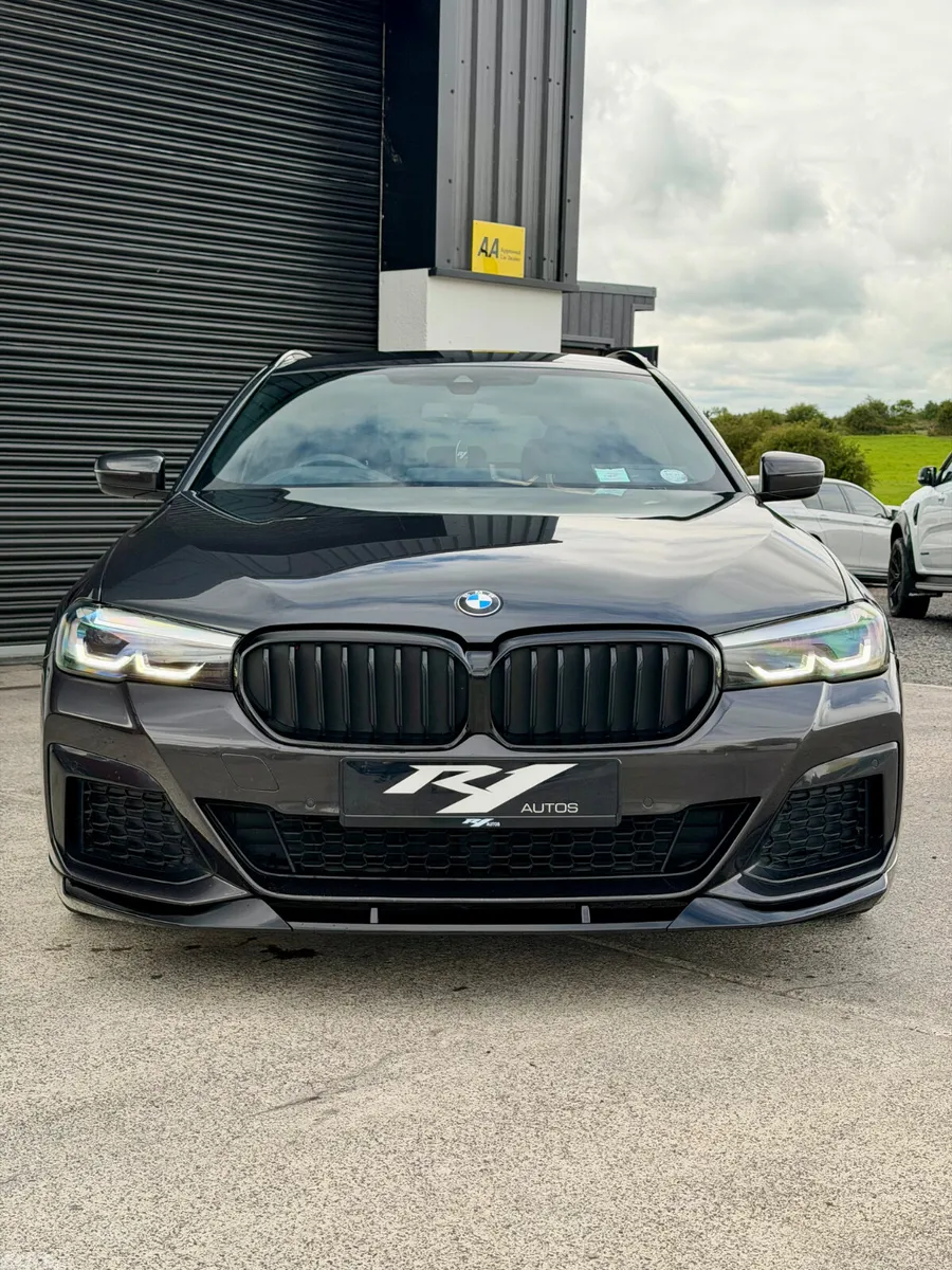 BMW 5-Series Estate, Diesel, 2021, Grey