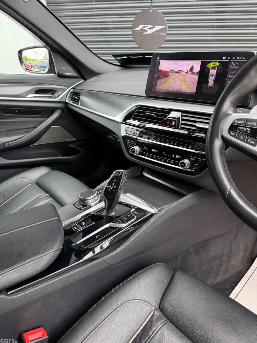BMW 5-Series Estate, Diesel, 2021, Grey
