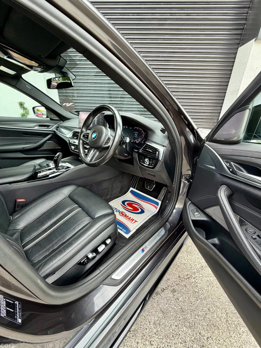 BMW 5-Series Estate, Diesel, 2021, Grey