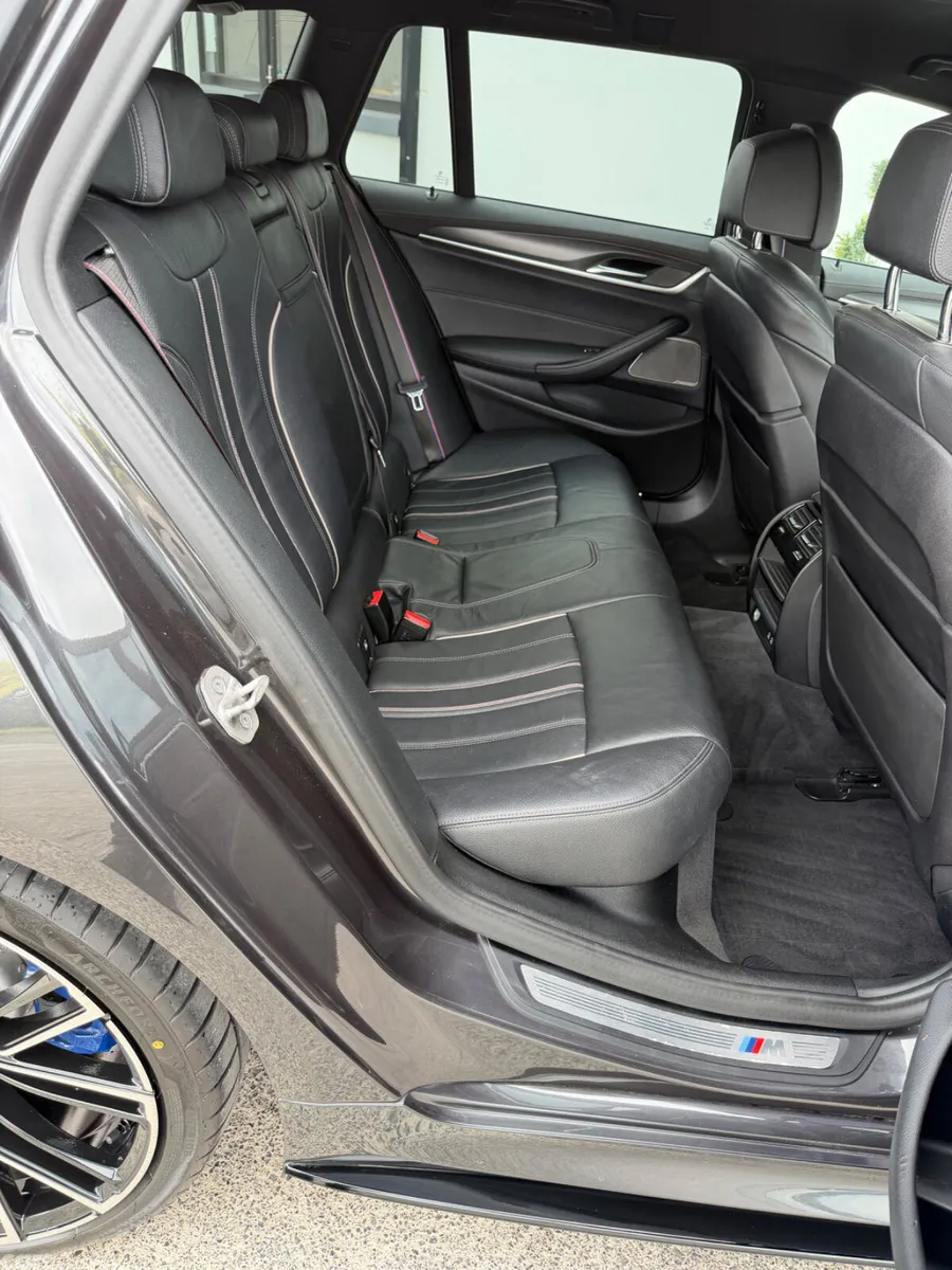 BMW 5-Series Estate, Diesel, 2021, Grey