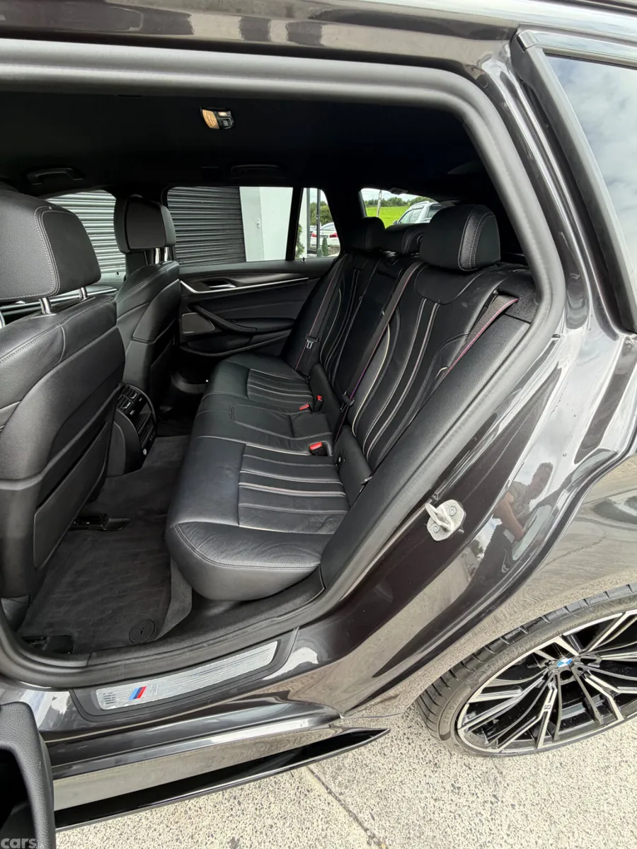 BMW 5-Series Estate, Diesel, 2021, Grey