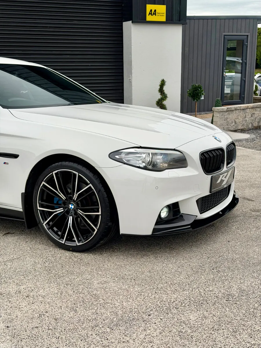 BMW 5-Series Saloon, Diesel, 2016, White