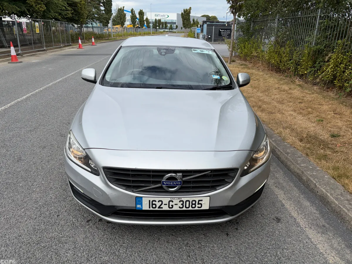 Volvo S60 Saloon, Diesel, 2016, Silver