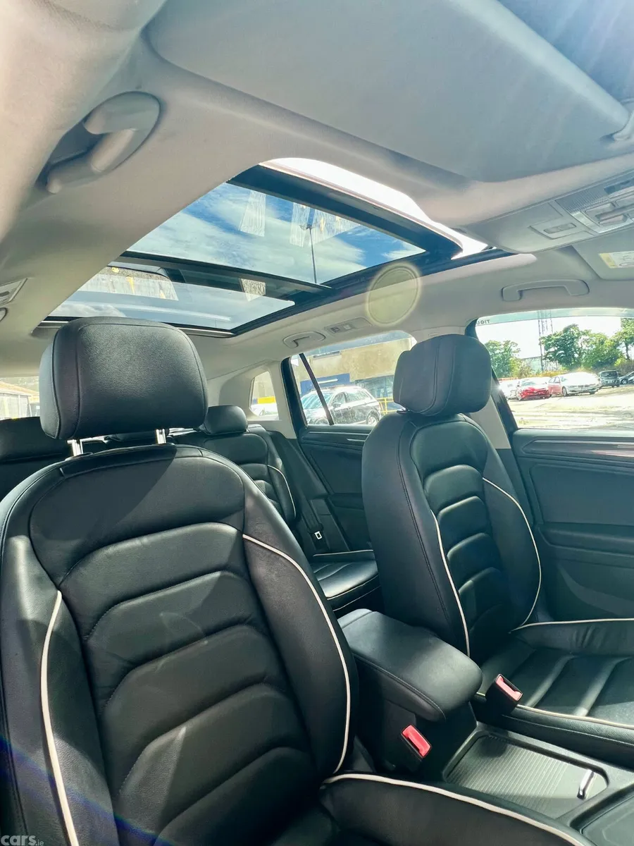 Volkswagen Tiguan SUV, Petrol, 2018, Black